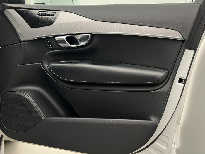 Volvo XC90 D5 AWD INSCRIPTION AUT 2.0 d