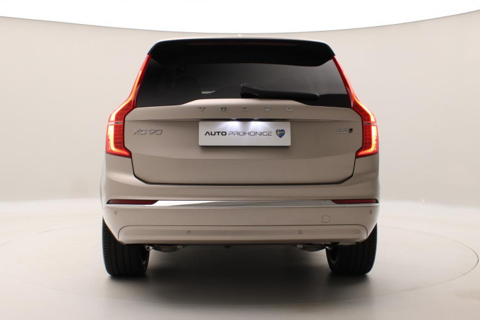 Volvo XC90 B5 AWD AUT BRIGHT PLUS 7míst 2.0 Plus