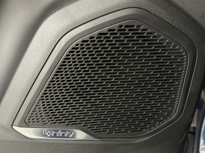 Lynk & Co 01 PHEV DCT AUT 1.maj.