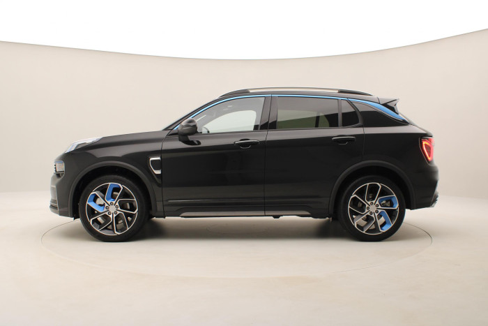 Lynk & Co 01 PHEV DCT AUT 1.maj REZERVACE