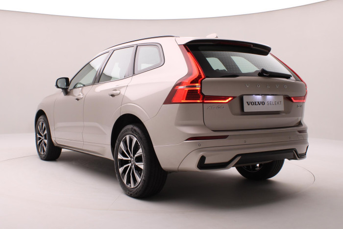 Volvo XC60 B4 AWD DARK PLUS AUT CZ