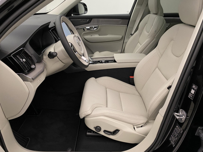 Volvo XC90 T8 AWD RECHARGE BRIGHT PLUS 7m