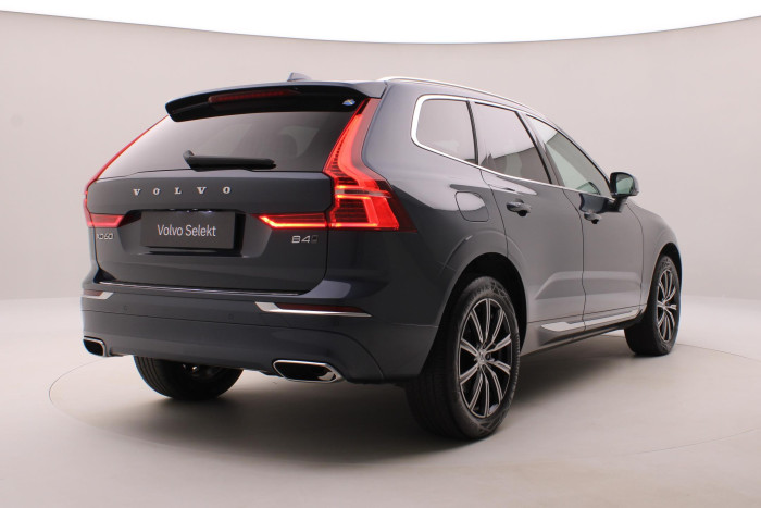 Volvo XC60 B4 AWD DARK PLUS AUT CZ