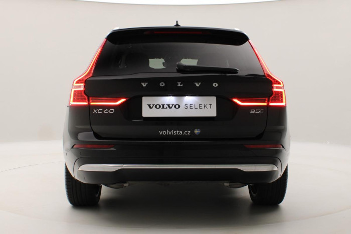 Volvo XC60 B5 AWD ULTIMATE AUT CZ 1.maj.