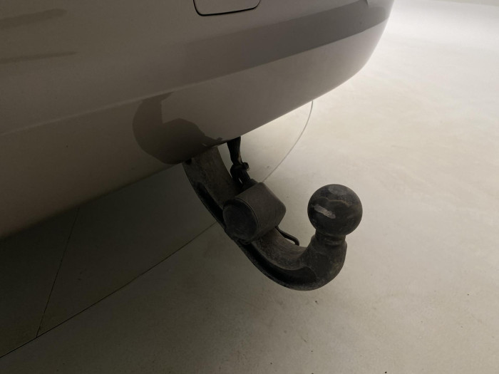 Land Rover Discovery D300 AWD AUT CZ 7míst 3.0 d