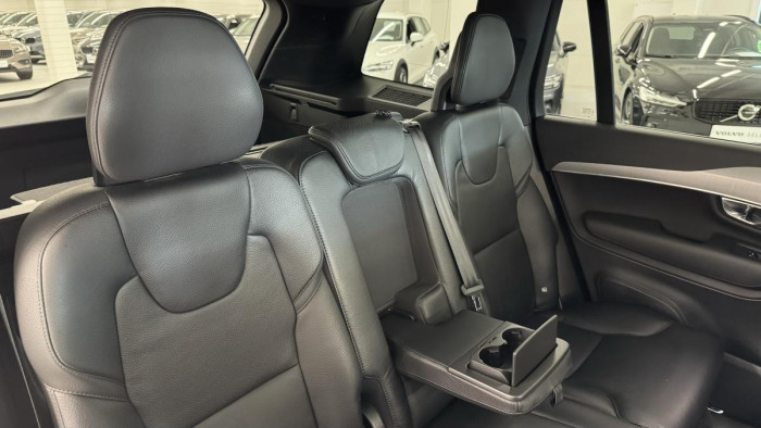 Volvo XC90 B5 AWD MOMENTUM AUT 2.0 Momentum