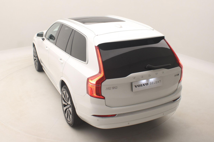 Volvo XC90 B5 AWD PLUS BRIGHT REZERVACE