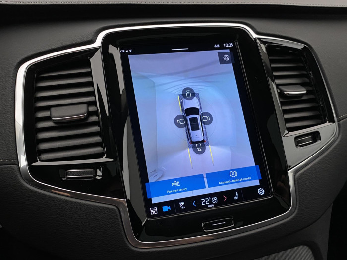 Volvo XC90 T8 AWD RECHARGE PLUS DARK AUT