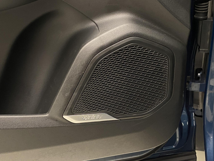 Lynk & Co 01 MORE PHEV