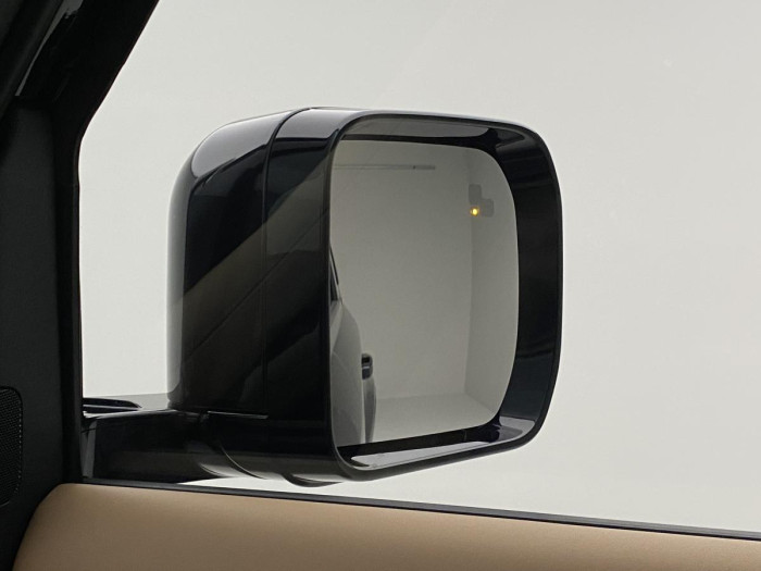 Land Rover Defender 110 D300 X-DYNAMIC HSE AWD AUT 3.0 d Dynamic