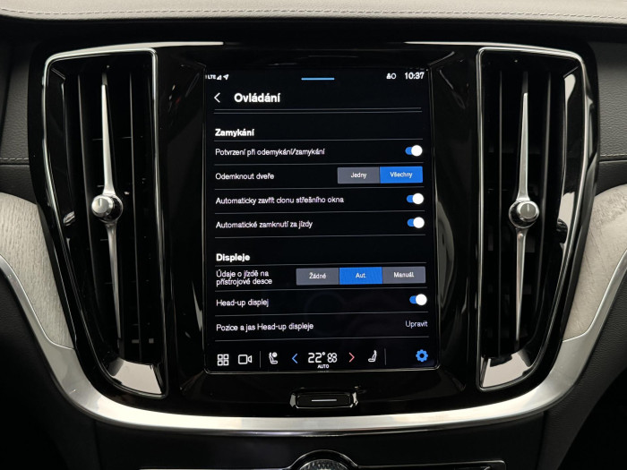 Volvo S60 T8 AWD RECHARGE ULTIMATE DARK