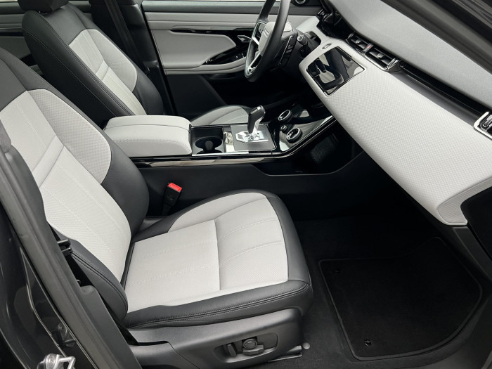 Land Rover Range Rover Evoque P300 HST AWD AUT CZ