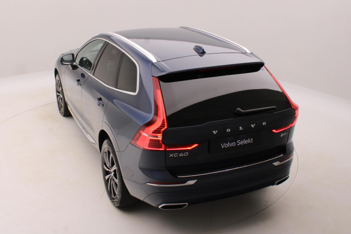 Volvo XC60 B4 AWD DARK PLUS AUT CZ