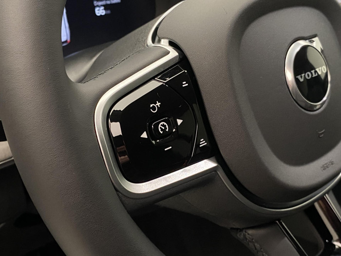 Volvo XC90 T8 AWD RECHARGE DARK PLUS 7m
