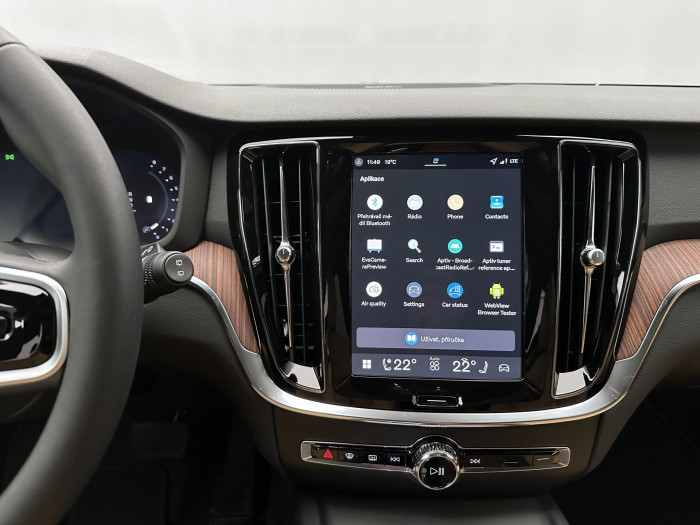 Volvo V60 B4 AUT DARK PLUS