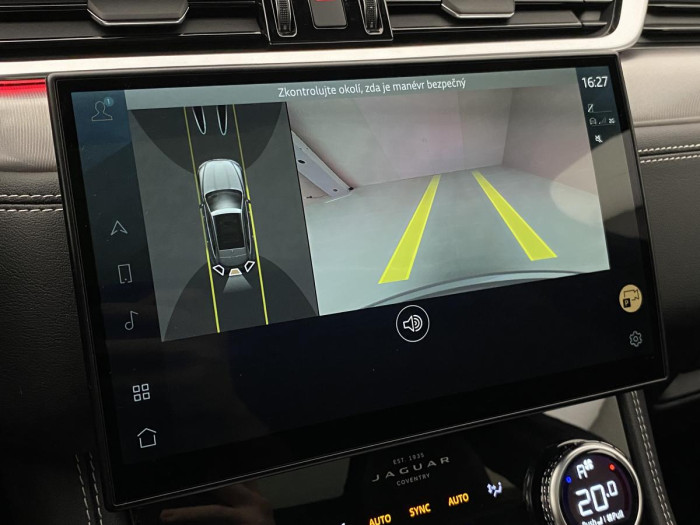 Jaguar F-Pace P400e R-DYNAMIC SE REZERVACE 2.0 Dynamic SE