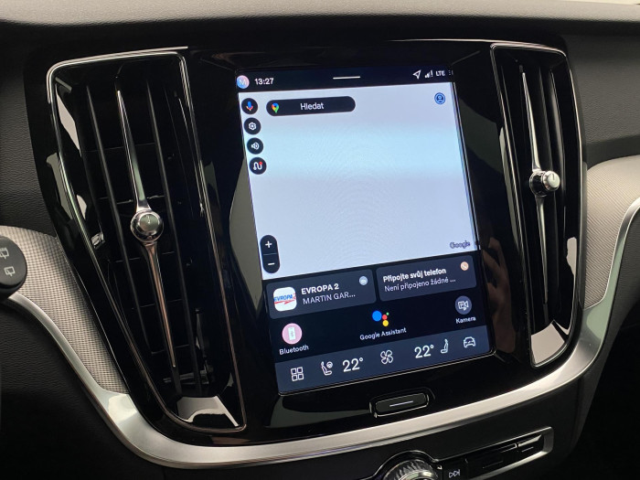 Volvo V60 B4 AUT DARK PLUS