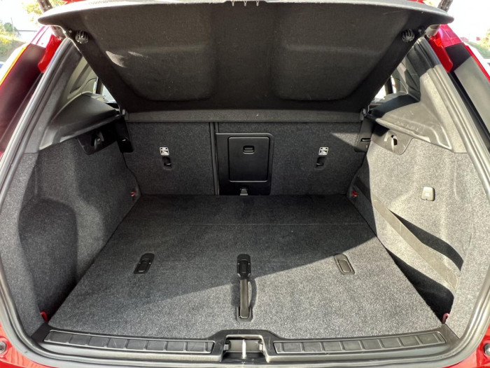 Volvo XC40 D3 AWD MOMENTUM Aut 1.maj. 2.0 d Momentum