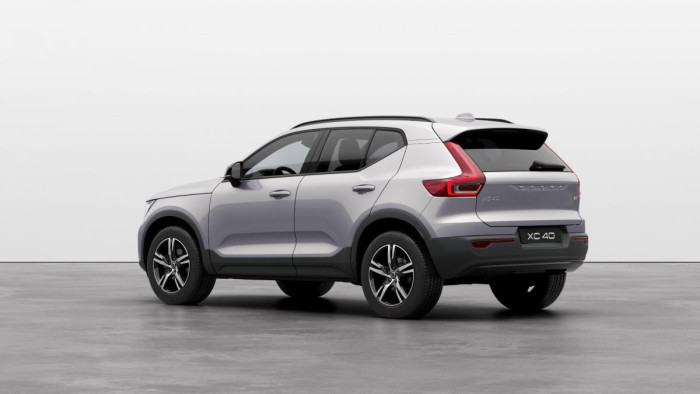 Volvo XC40 B3 AUT DARK PLUS