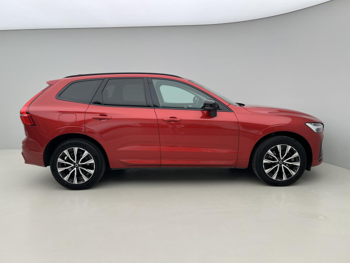 Volvo XC60 B4 AWD PLUS DARK AUT 1.maj.