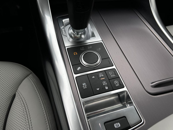 Land Rover Range Rover Sport 3.0 TDV6 HSE AWD AUT