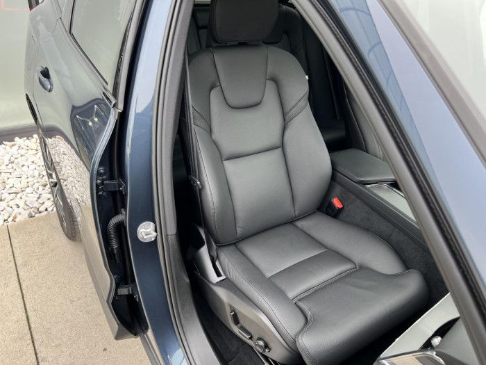 Volvo XC60 B4 AWD DARK PLUS Aut 1.maj. 2.0 Plus