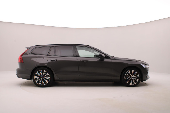Volvo V60 T8 AWD PLUG-IN BRIGHT ULTRA CZ