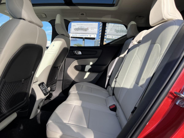 Volvo XC40 D3 AWD MOMENTUM Aut 1.maj. 2.0 d Momentum