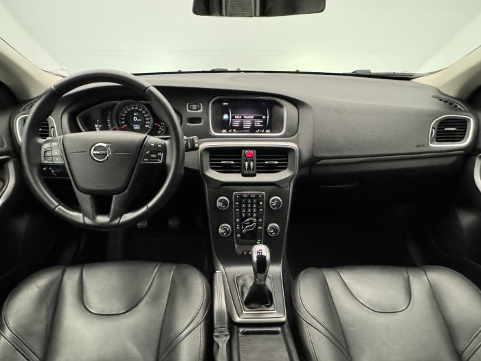 Volvo V40 D2 MOMENTUM 2.0 d Momentum