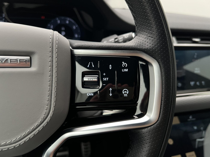 Land Rover Range Rover Evoque P300 HST AWD AUT CZ