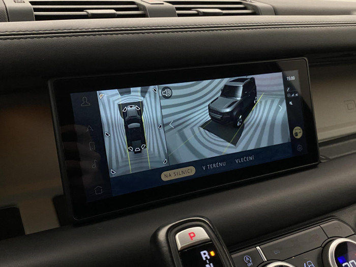 Land Rover Defender 110 P400 HSE AWD REZERVACE