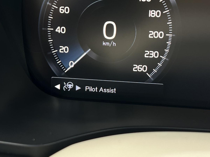 Volvo XC60 B4 MOMENTUM Aut 1.maj. 2.0 Momentum