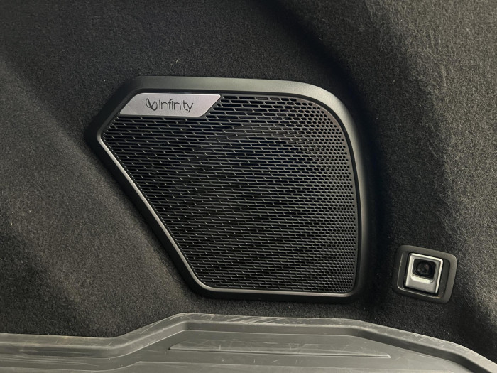 Lynk & Co 01 PHEV DCT 1.maj.