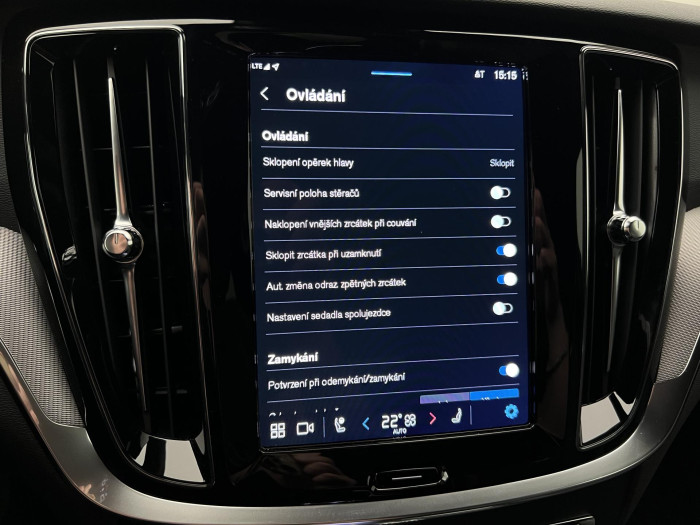 Volvo V60 T6 AWD AUT RECHARGE DARK PLUS