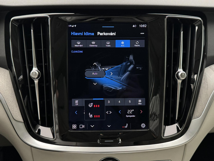 Volvo V60 B5 BRIGHT PLUS AUT REZERVACE