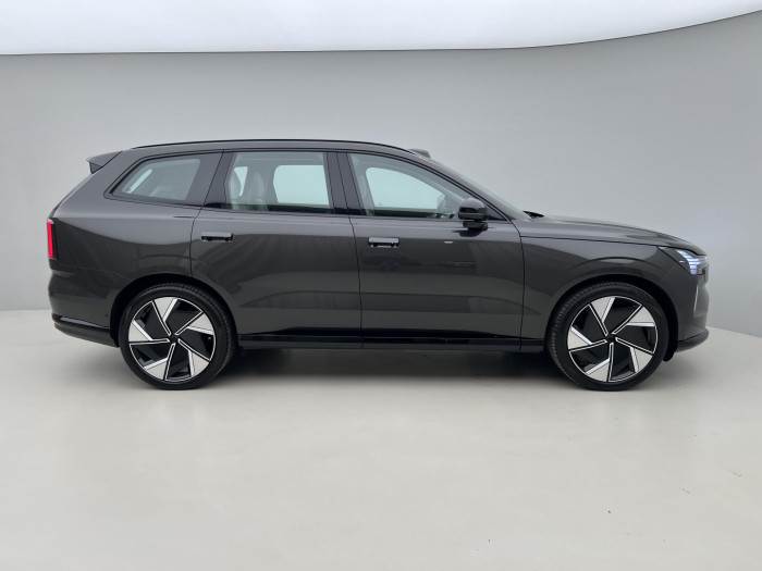 Volvo EX90 PURE ELECTRIC TWIN ULTRA 7míst