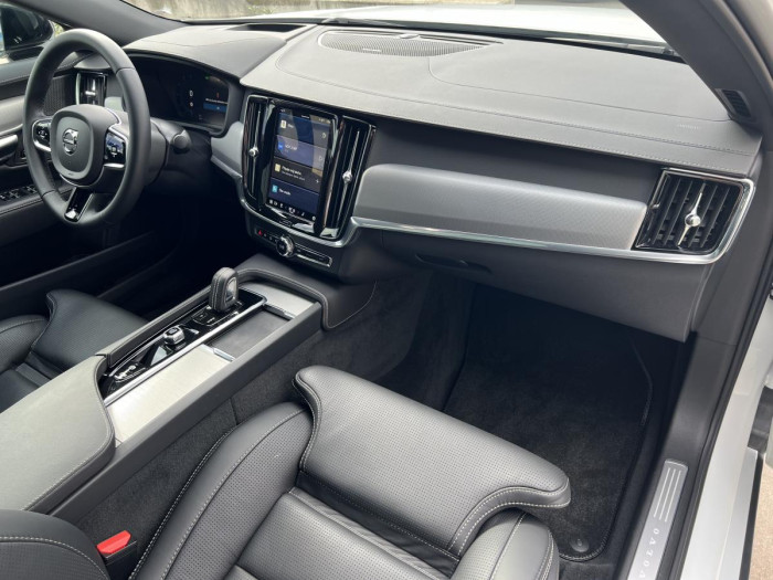 Volvo S90 B5 AWD R-DESIGN Aut 1.maj.