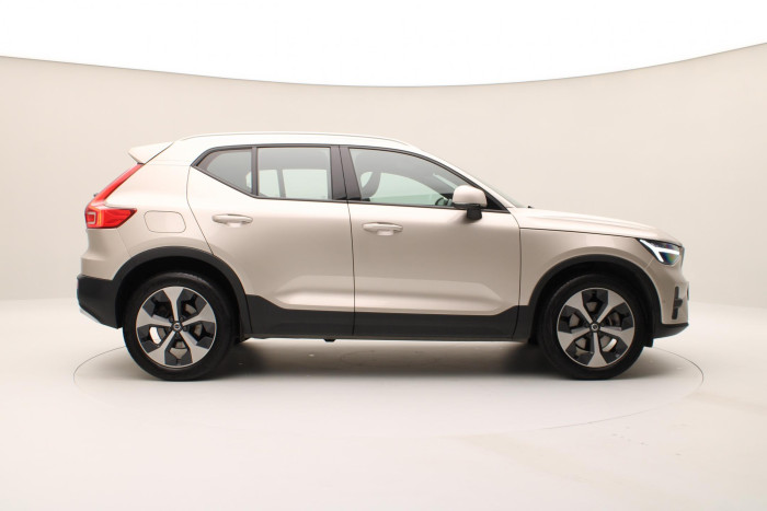 Volvo XC40 B3 CORE AUT CZ 1.maj