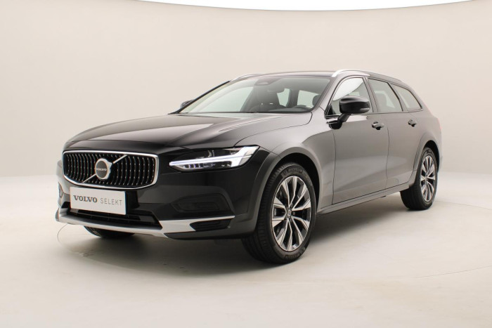 Volvo V90 CC B4 AWD PLUS AUT CZ 1.maj