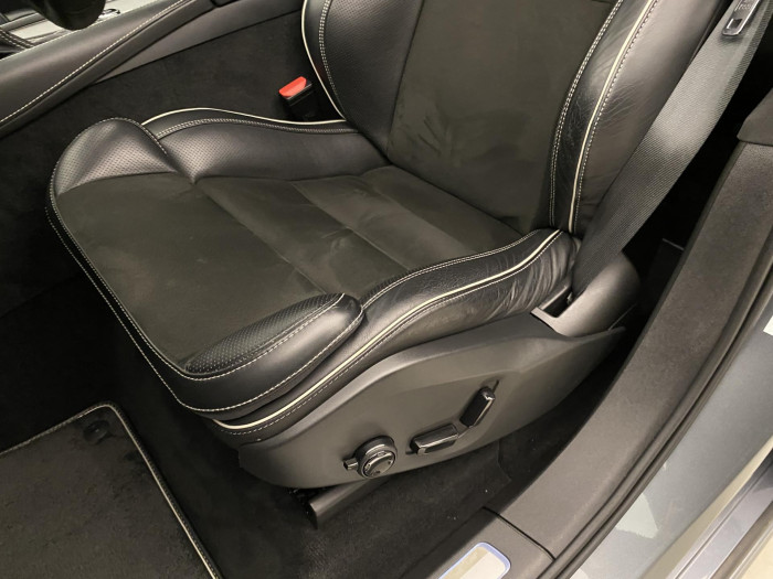 Volvo XC90 T6 AWD R-DESIGN AUT REZERVACE