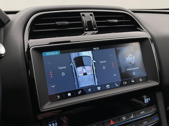 Jaguar F-Pace 25t AWD AUT