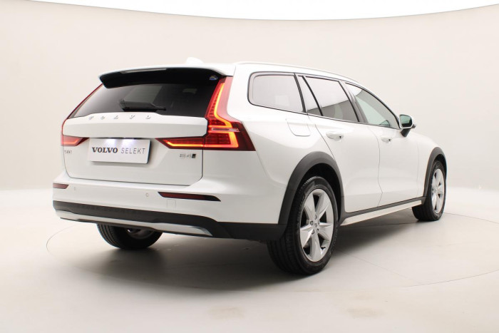 Volvo V60 CC B4 AWD ADVANCED REZERVACE 2.0 CC CC