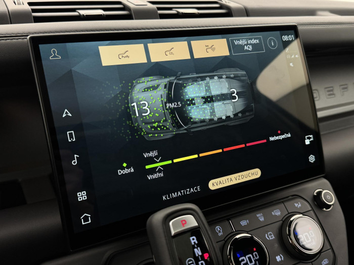 Land Rover Defender OCTA P635