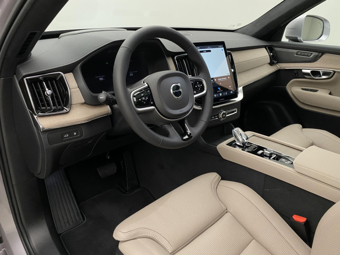 Volvo XC90 T8 AWD RECHARGE BRIGHT ULTRA 7