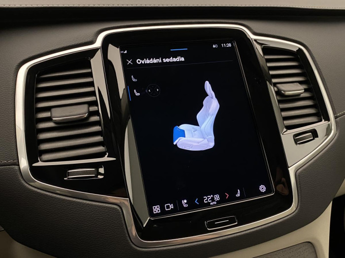 Volvo XC90 B5 AWD AUT BRIGHT PLUS 7míst 2.0 Plus