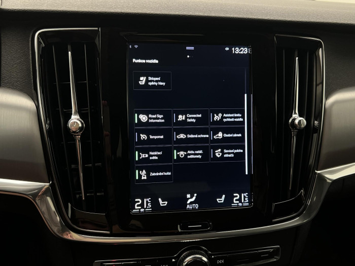 Volvo V90 CC T5 AWD MOMENTUM AUT 2.0 CC CC Momentum