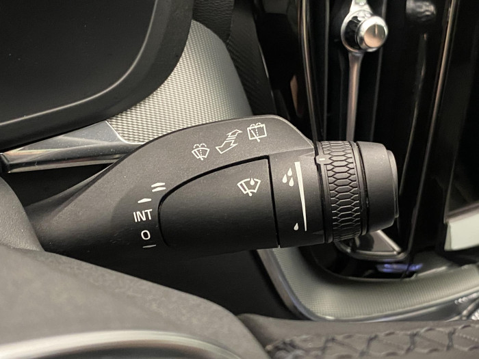 Volvo XC60 T6 AWD PLUG-IN DARK PLUS AUT