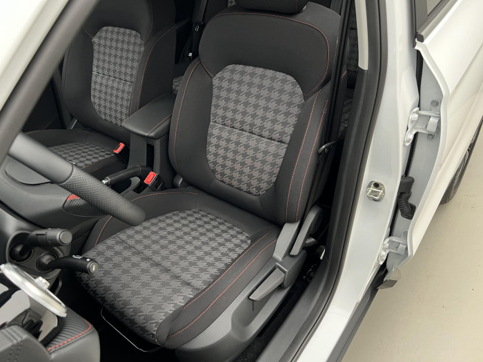 MG ZS 1.5 ESSENTIAL PLUS CZ 1.maj.
