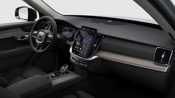 Volvo XC90 B5 AWD AUT DARK PLUS 7míst