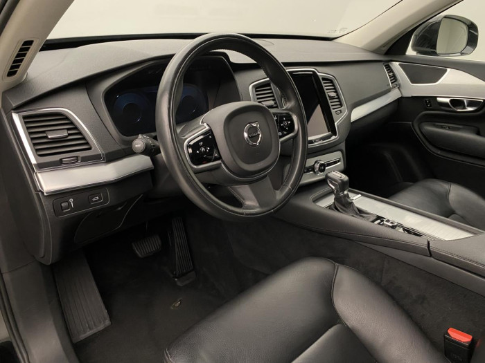 Volvo XC90 D5 AWD MOMENTUM AUT 2.0 d Momentum